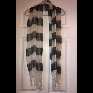 Urban Outfitters crinkled linen scarf